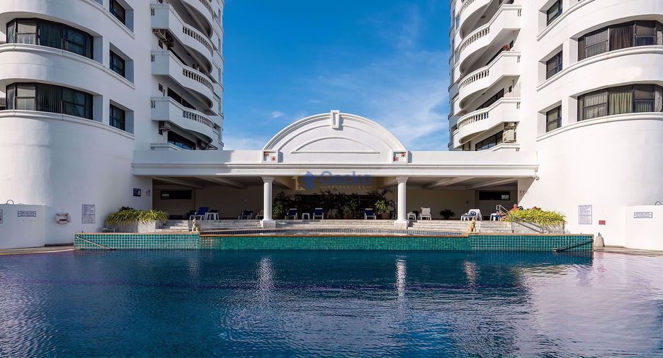 For sale 1 bed condo in Pratumnak, Pattaya