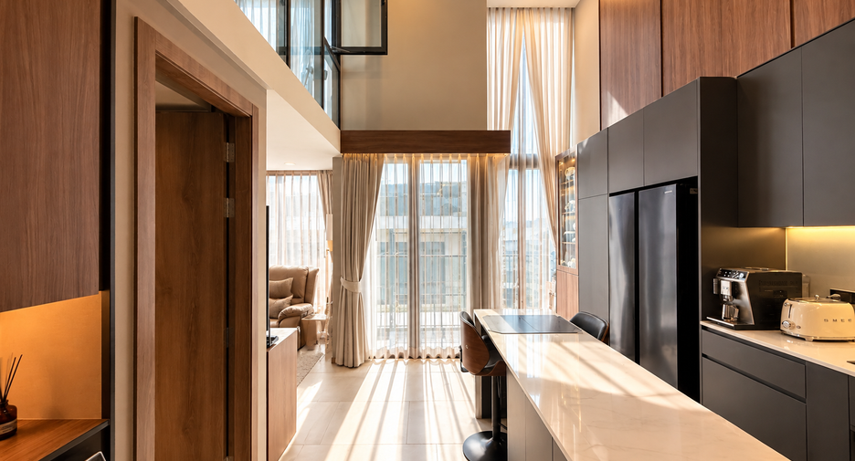 For sale 1 bed condo in Pathum Wan, Bangkok
