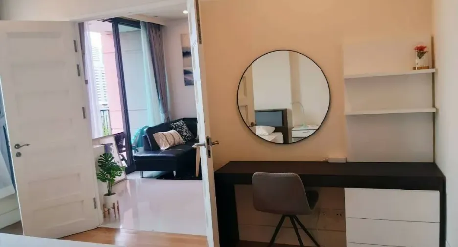 Condo en alquiler de 1 habitaciones en Khlong Toei, Bangkok