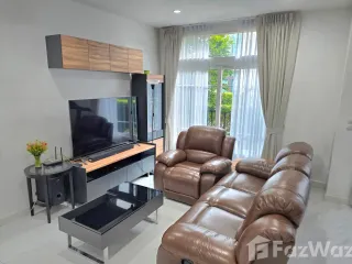 À vendre et à louer 5 chambres maison à Khlong Luang, Pathum Thani