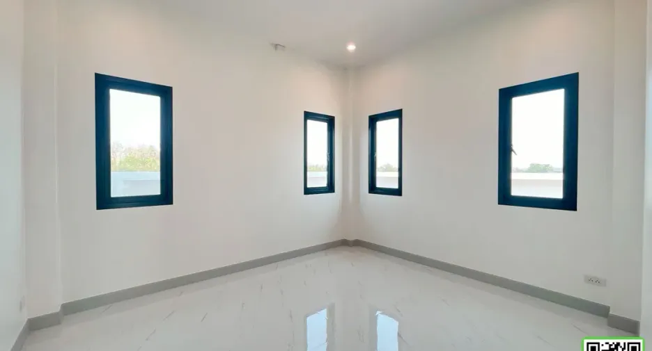 À vendre 3 chambres maison à Mueang Uttaradit, Uttaradit