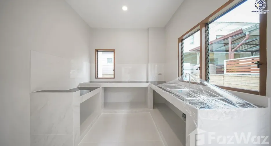 For sale 3 bedrooms house in Mueang Nonthaburi, Nonthaburi