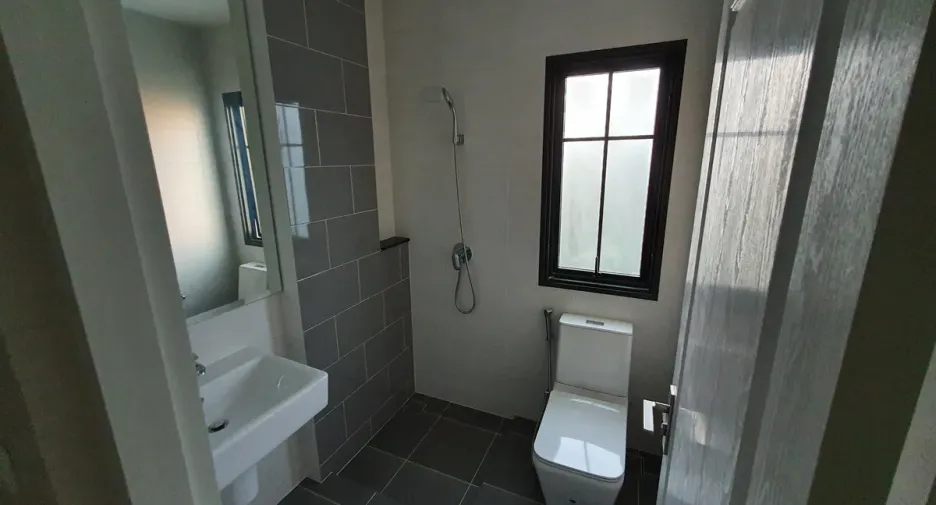 For rent 4 bedrooms house in Bang Kruai, Nonthaburi