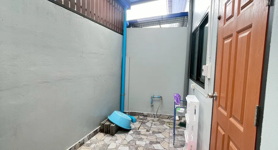 For sale 2 bedrooms townhouse in Mueang Pattani, Pattani