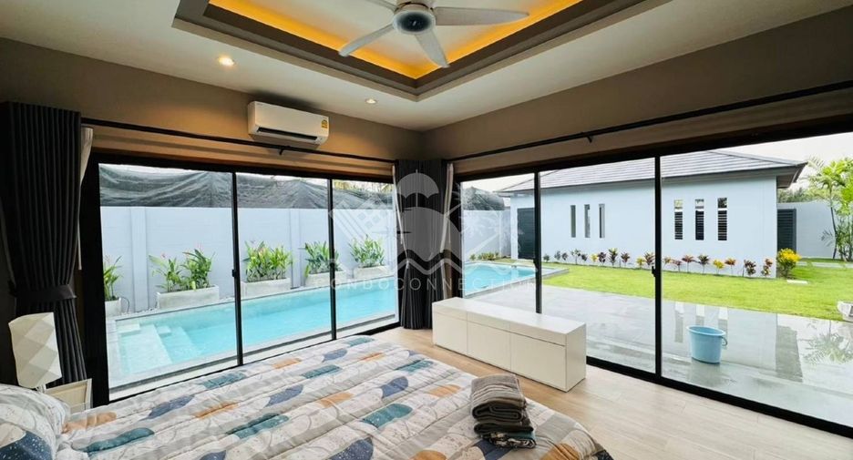 For rent 3 bedrooms house in Huay Yai, Pattaya