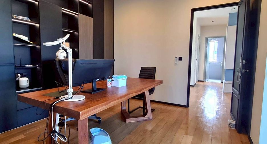 Villa zur Miete mit 4 Zimmer in Bang Lamung, Chonburi