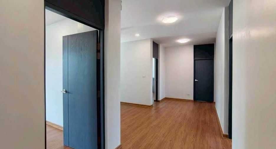 ให้เช่า 5 ห้องนอน วิลล่า ใน เมืองเชียงใหม่, เชียงใหม่