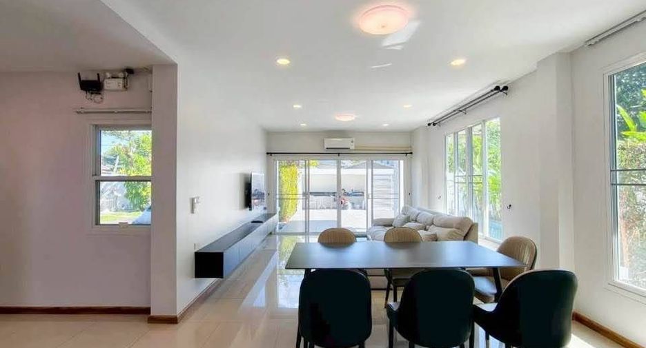 ให้เช่า 5 ห้องนอน วิลล่า ใน เมืองเชียงใหม่, เชียงใหม่