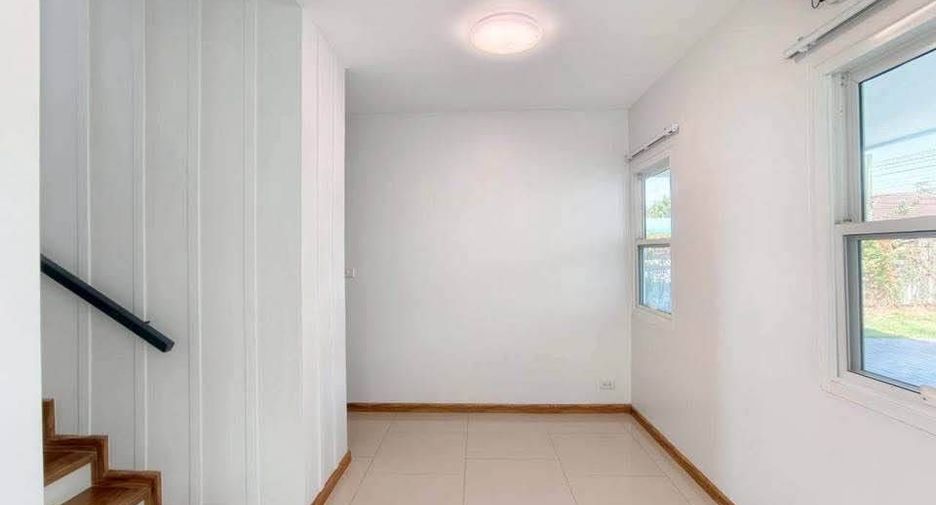 ให้เช่า 5 ห้องนอน วิลล่า ใน เมืองเชียงใหม่, เชียงใหม่