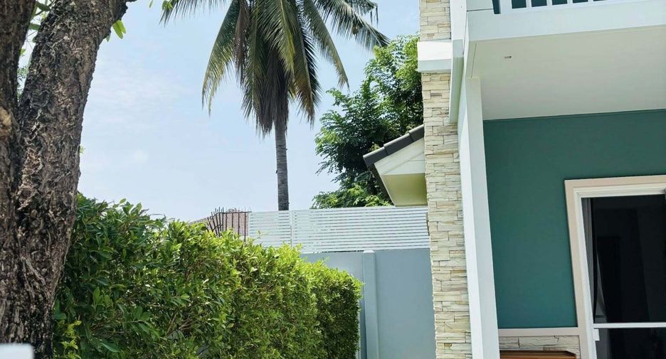 For rent 2 bedrooms townhouse in San Sai, Chiang Mai