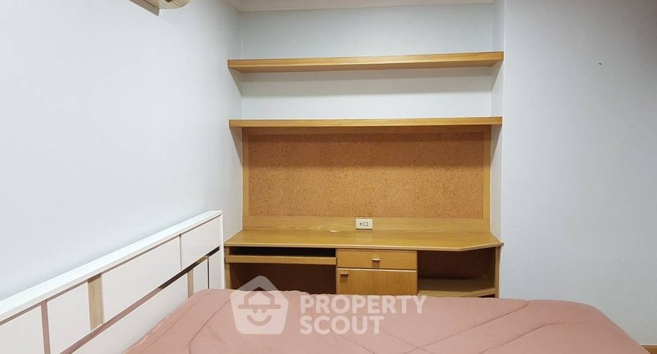 For sale 2 bedrooms condo in Watthana, Bangkok