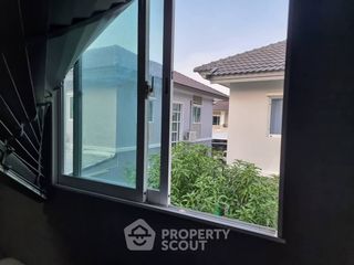 For sale 3 bedrooms house in Lat Krabang, Bangkok