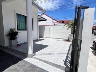 Haus zum Kauf mit 2 Zimmer in Bang Lamung, Chonburi