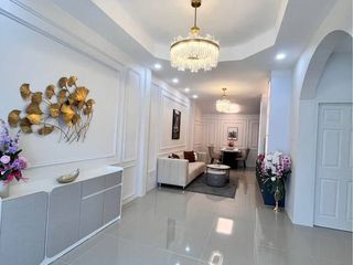 Haus zum Kauf mit 2 Zimmer in Bang Lamung, Chonburi