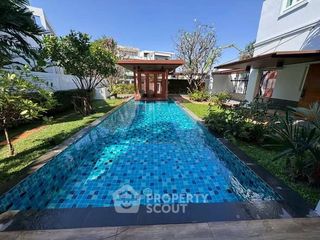 Casa en venta de 5 habitaciones en Suan Luang, Bangkok