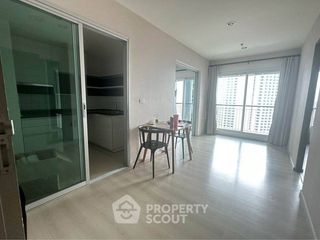 For sale 2 bedrooms condo in Huai Khwang, Bangkok