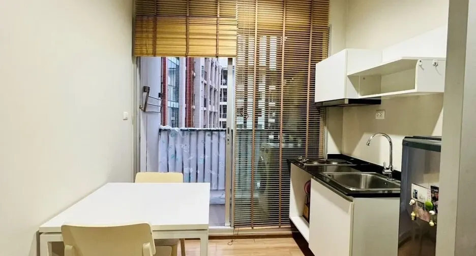 For rent 1 bed condo in Huai Khwang, Bangkok