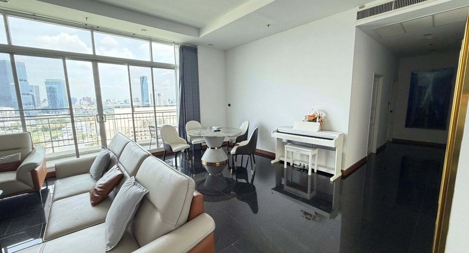 Wohnung zur Miete mit 5 Zimmer in Huai Khwang, Bangkok