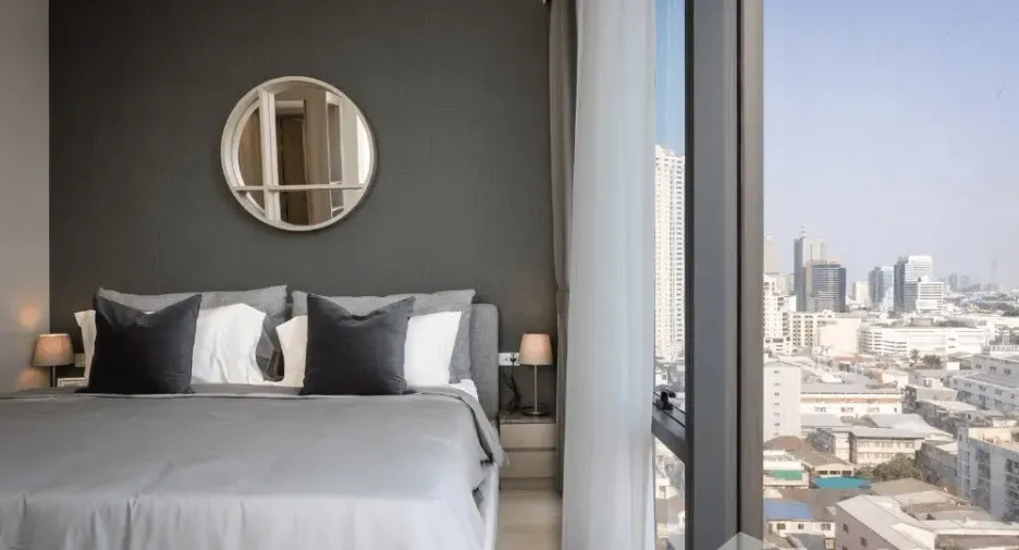 For rent 2 bedrooms condo in Khlong Toei, Bangkok