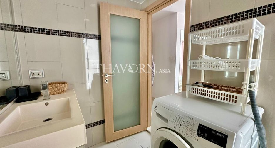 For sale 2 bedrooms condo in Pratumnak, Pattaya