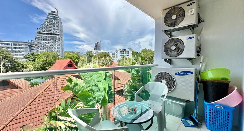 For sale 2 bedrooms condo in Pratumnak, Pattaya