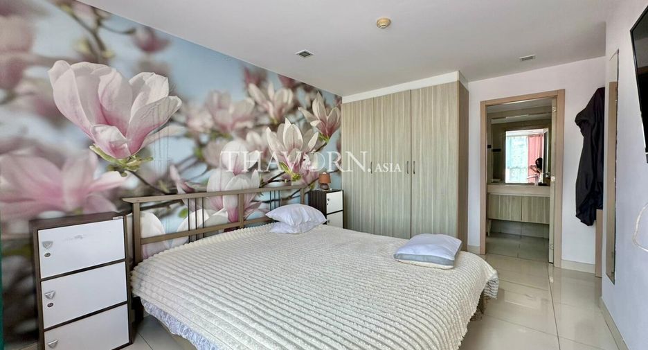 For sale 2 bedrooms condo in Pratumnak, Pattaya