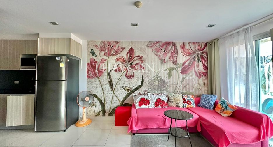 For sale 2 bedrooms condo in Pratumnak, Pattaya