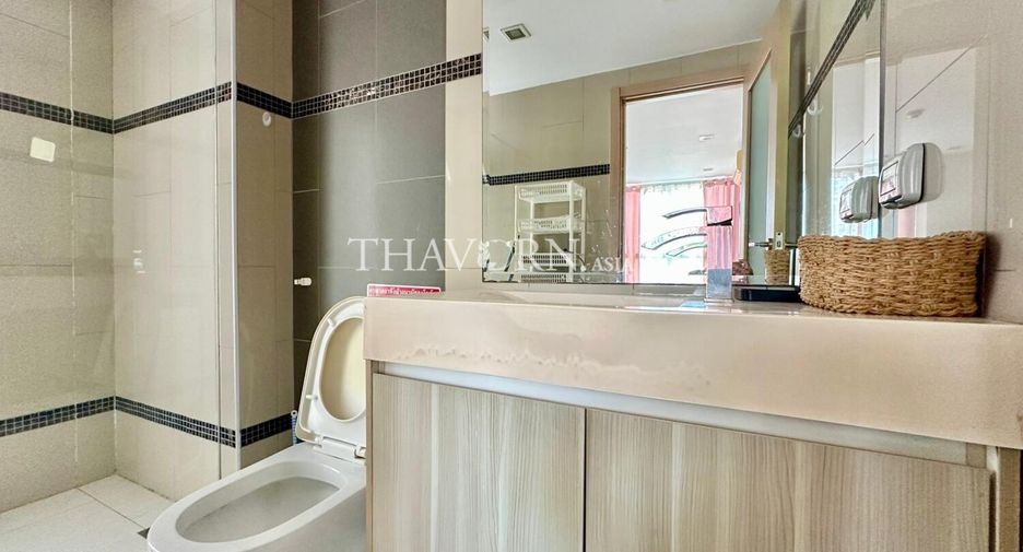 For sale 2 bedrooms condo in Pratumnak, Pattaya
