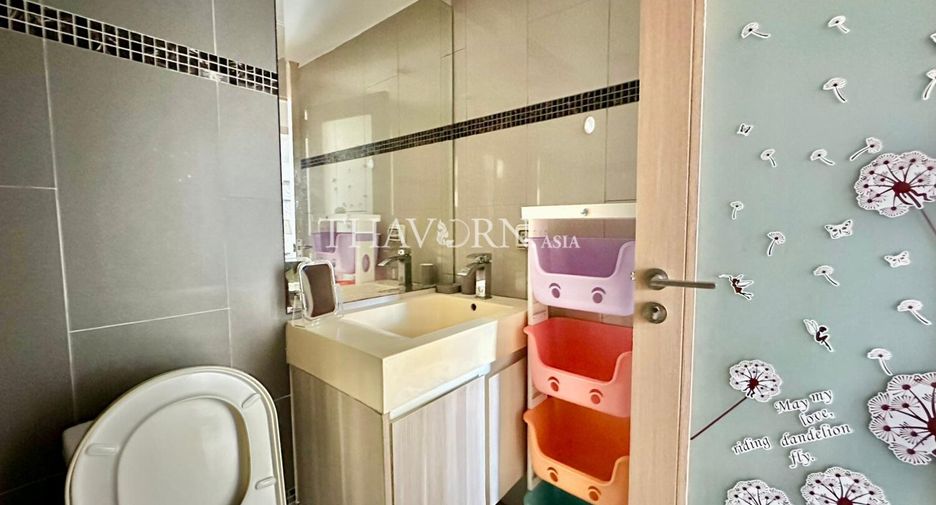 For sale 2 bedrooms condo in Pratumnak, Pattaya