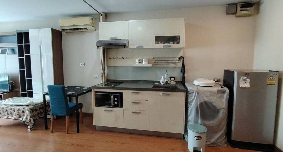 For sale 1 bed condo in Khlong San, Bangkok