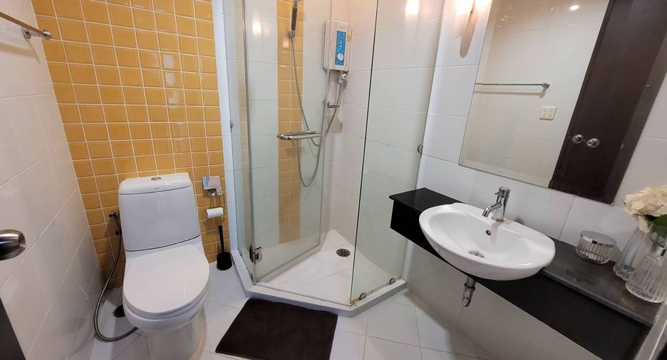 Wohnung zum Kauf und zur Miete mit 3 Zimmer in Khlong Toei, Bangkok