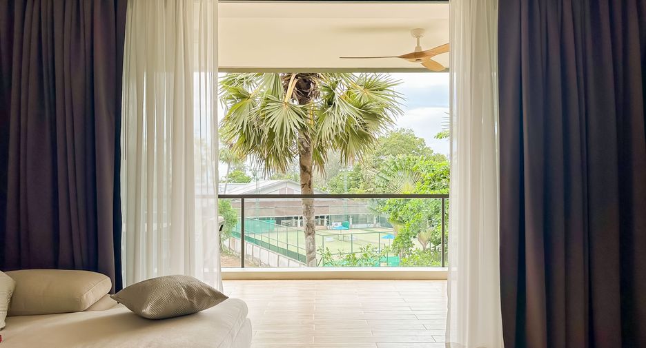 For sale 3 bedrooms condo in Thalang, Phuket