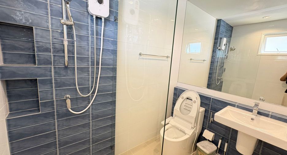 For rent 3 bedrooms house in Mueang Phuket, Phuket