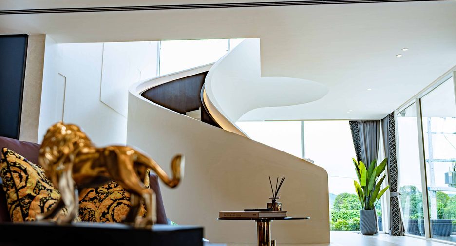 À vendre 8 chambres villa à Huay Yai, Pattaya