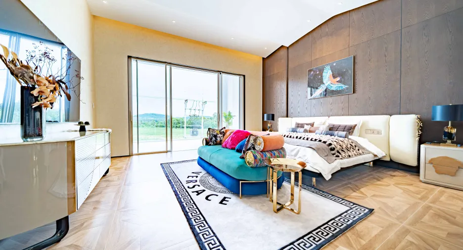 For sale 6 bedrooms villa in Huay Yai, Pattaya
