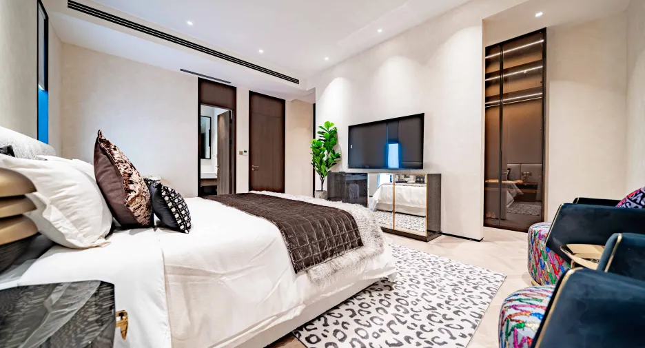 For sale 6 bedrooms villa in Huay Yai, Pattaya