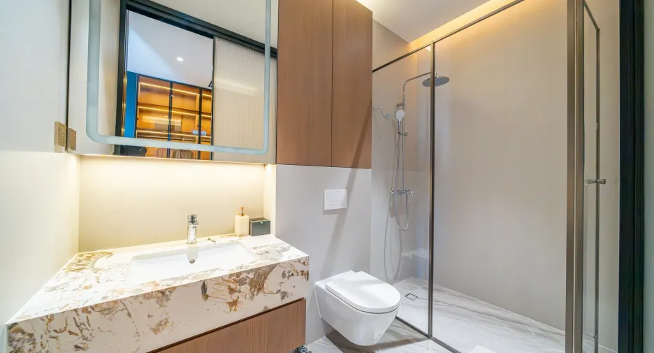 For sale 8 bedrooms villa in Huay Yai, Pattaya