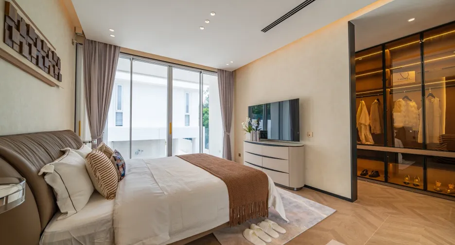 For sale 8 bedrooms villa in Huay Yai, Pattaya