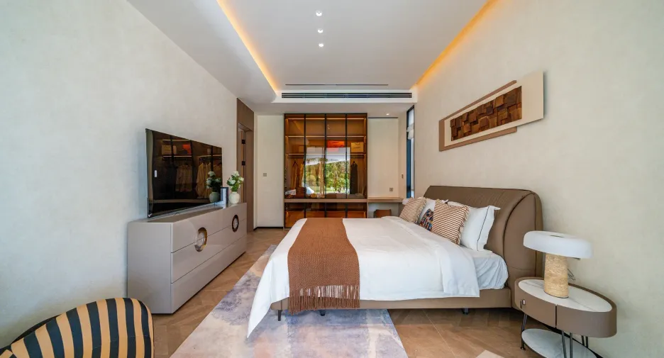 For sale 8 bedrooms villa in Huay Yai, Pattaya