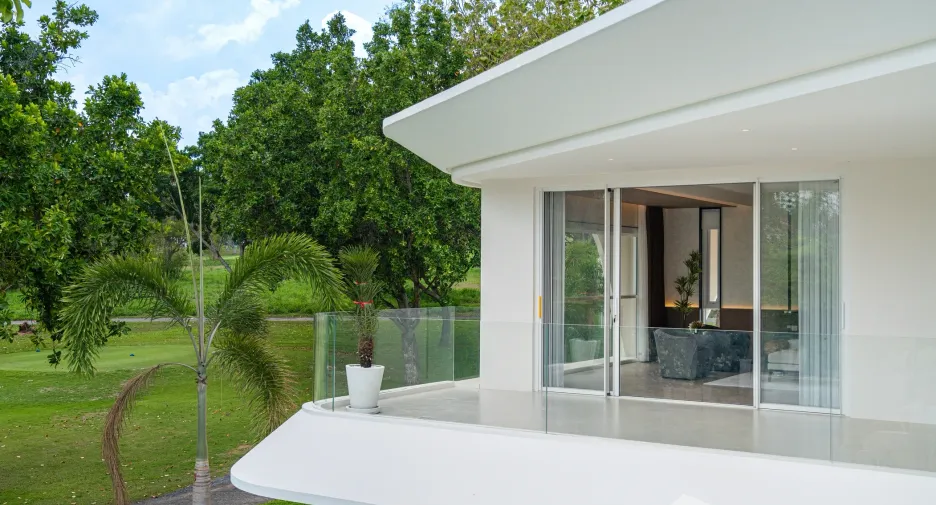 For sale 8 bedrooms villa in Huay Yai, Pattaya