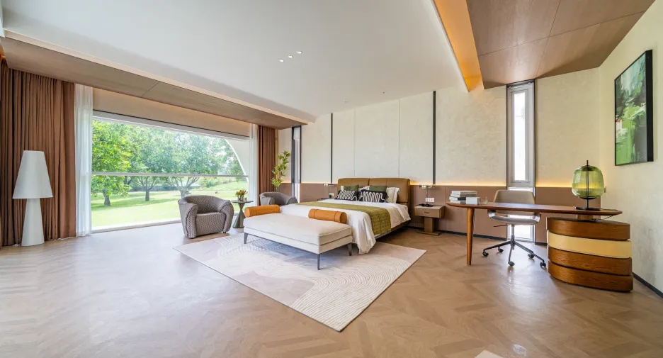 For sale 8 bedrooms villa in Huay Yai, Pattaya