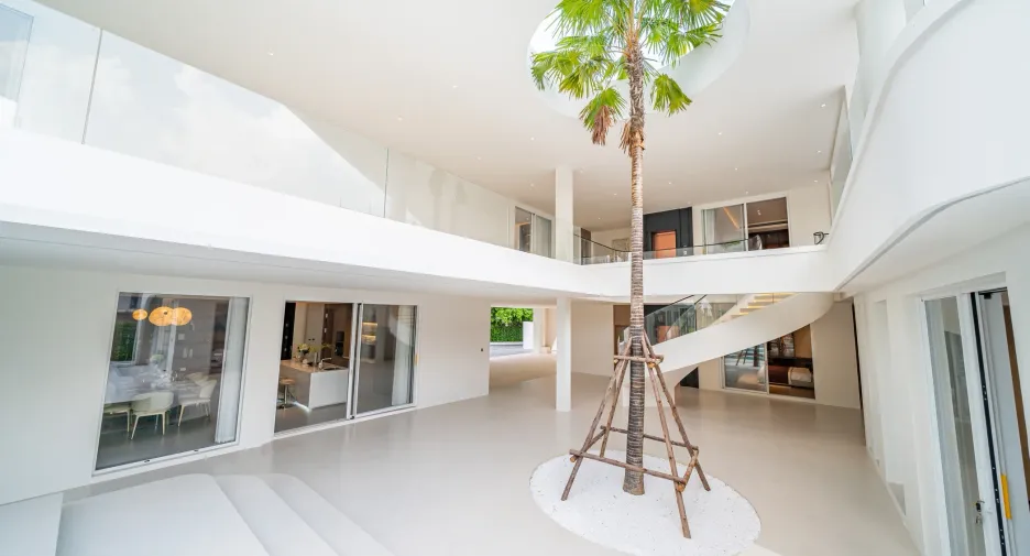 For sale 8 bedrooms villa in Huay Yai, Pattaya