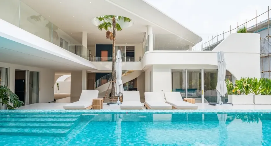 For sale 8 bedrooms villa in Huay Yai, Pattaya