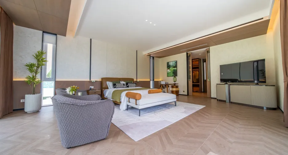 For sale 8 bedrooms villa in Huay Yai, Pattaya