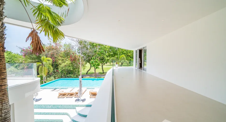 For sale 8 bedrooms villa in Huay Yai, Pattaya