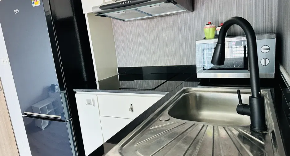 Wohnung zur Miete mit 1 Zimmer in Watthana, Bangkok