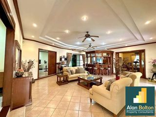 For rent 3 bedrooms house in Bang Lamung, Chonburi