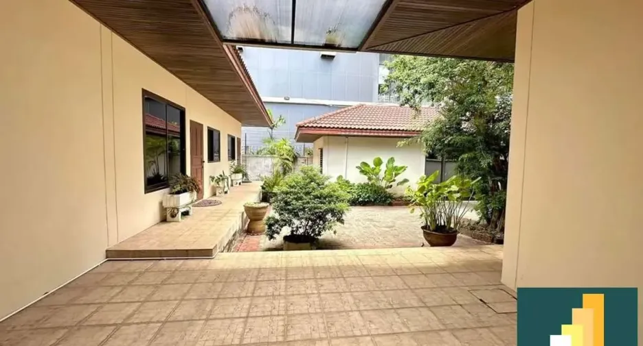 Haus zur Miete mit 3 Zimmer in Bang Lamung, Chonburi