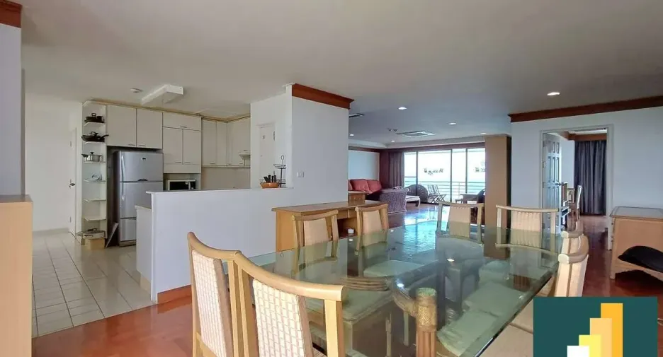 For rent 4 bedrooms condo in Bang Lamung, Chonburi