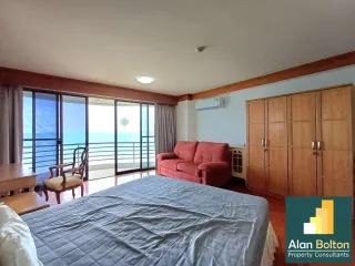 For rent 4 bedrooms condo in Bang Lamung, Chonburi